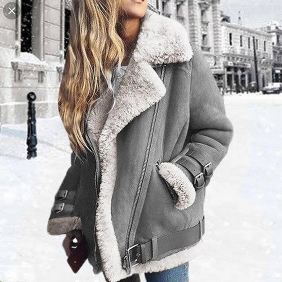 {Alexander McQueen} Cashmere Wool Fleece Moto Jacket - Picture 7 of 11